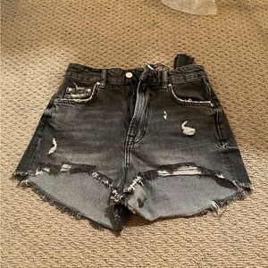 Black jean Zara shorts